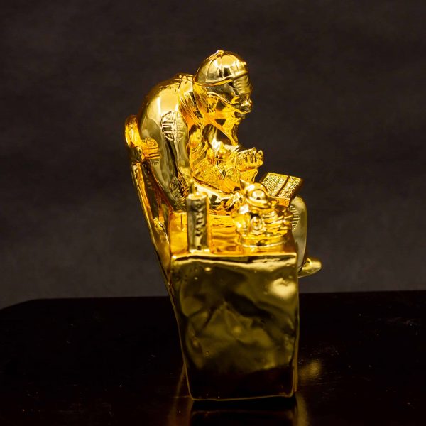 Ông Quản Gia - Mạ Vàng 24K
