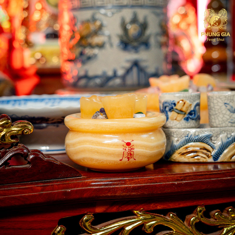 Bát Tụ Bảo Ngọc Hoàng Long