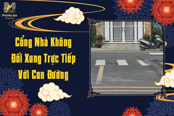 Cổng Nhà Không Đối Xung Trực Tiếp Với Con Đường